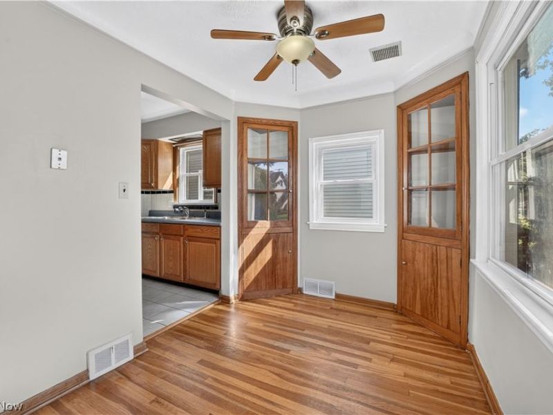 5902 Morningside Drive, Parma, OH 44129 Photo 8