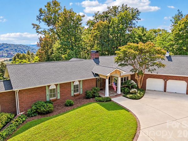239 Bearwallow Mountain Road , Hendersonville, NC 28792