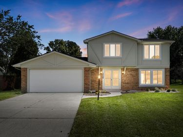 3829 Blythewood Place, Fort Wayne, IN 46804