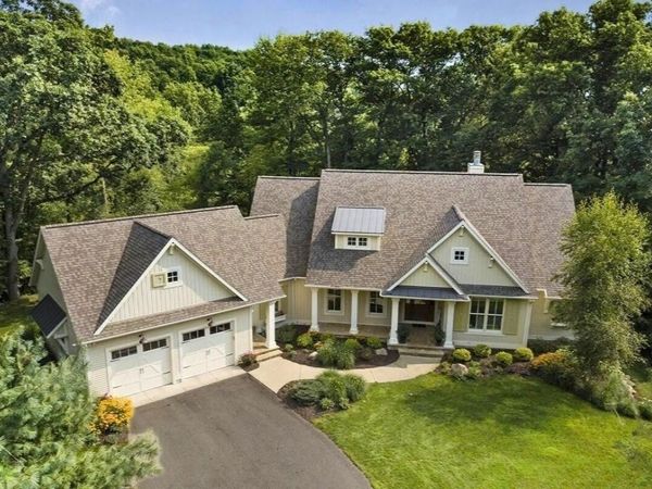 4960 Shiloh Drive NE, Belmont, MI 49306
