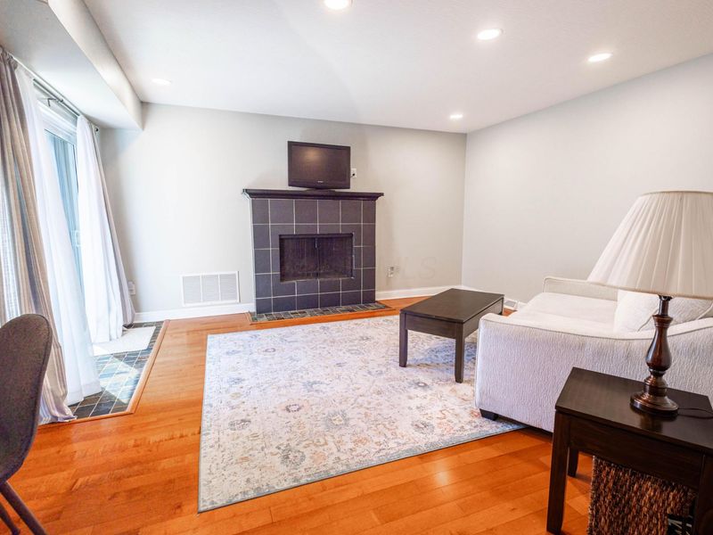 1495 Lafayette Drive, Unit 1495, Columbus, OH 43220 Photo 12