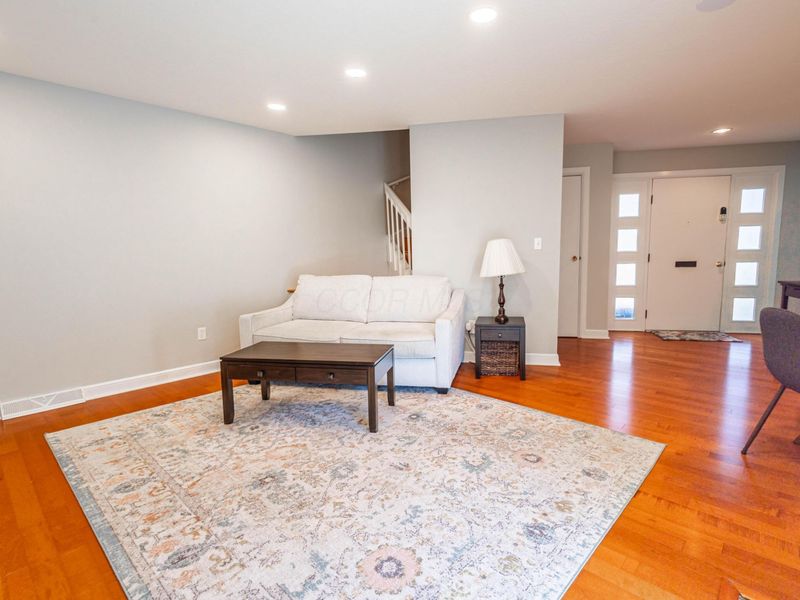 1495 Lafayette Drive, Unit 1495, Columbus, OH 43220 Photo 6