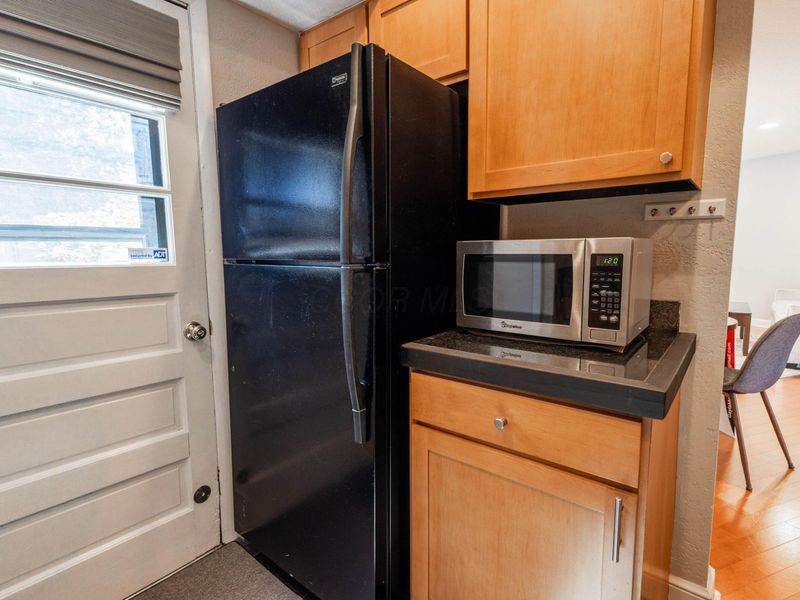 1495 Lafayette Drive, Unit 1495, Columbus, OH 43220 Photo 9
