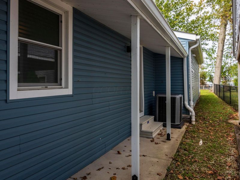 3222 Cottonwood Court NE, Millersport, OH 43046 Photo 16