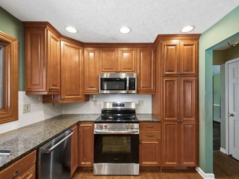 6522 McVey Boulevard, Columbus, OH 43235 Photo 16