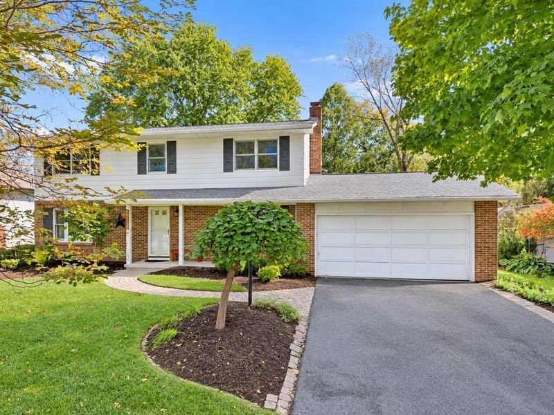 6522 McVey Boulevard, Columbus, OH 43235 Photo 2