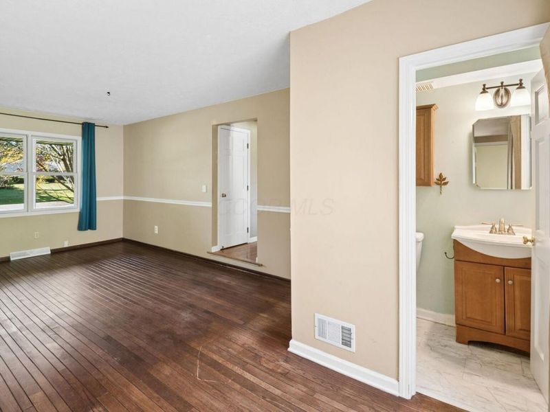 6522 McVey Boulevard, Columbus, OH 43235 Photo 23