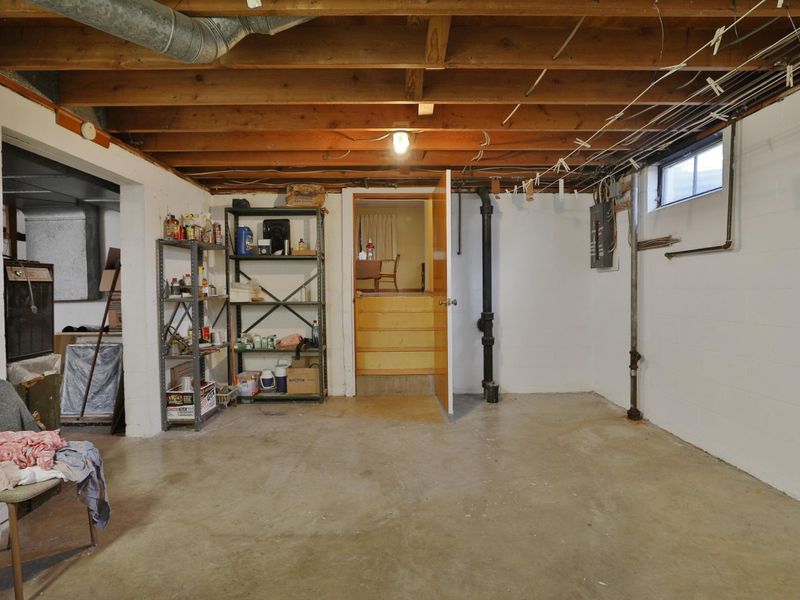1108 Marland Drive N, Columbus, OH 43224 Photo 30