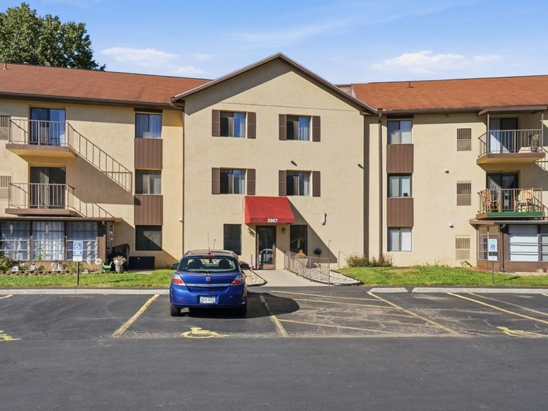 3967 Karl Road, Unit 321, Columbus, OH 43224 Photo 2