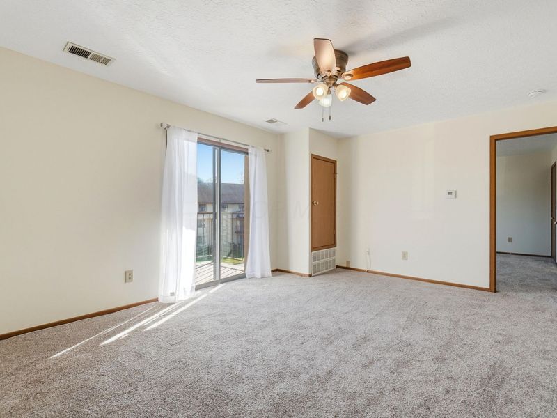 3967 Karl Road, Unit 321, Columbus, OH 43224 Photo 9