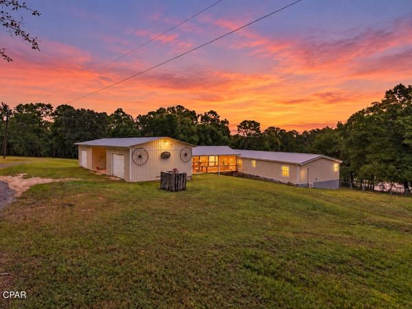 2584 Roche Road, Chipley, FL 32428
