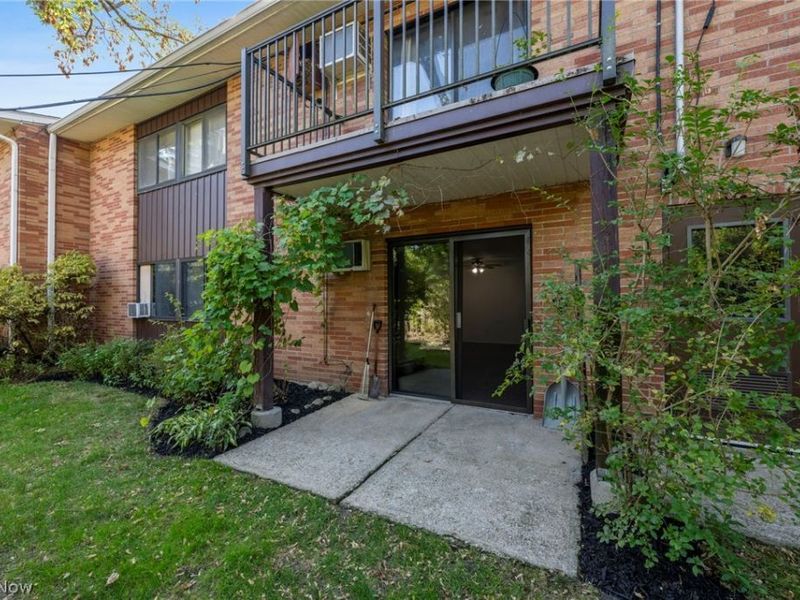 23831 David Drive, Unit 108, North Olmsted, OH 44070 Photo 17