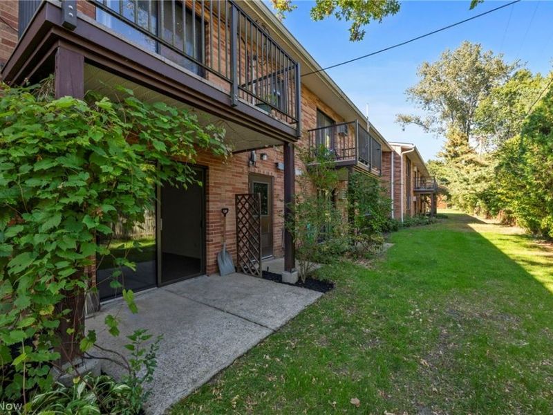 23831 David Drive, Unit 108, North Olmsted, OH 44070 Photo 19