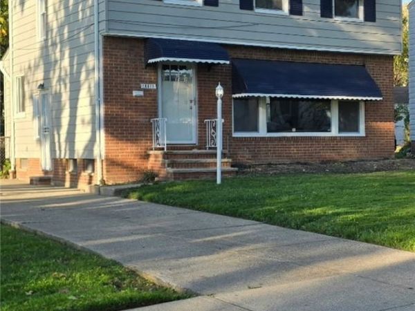 16611 Eldamere Avenue , Cleveland, OH 44128