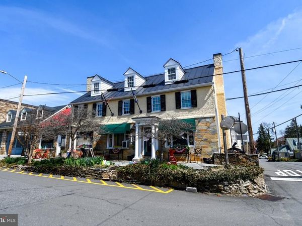 17 S MADISON STREET, MIDDLEBURG, VA 20117