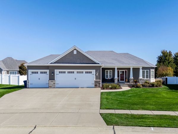 819 S 7th Street Court, Eldridge, IA 52748