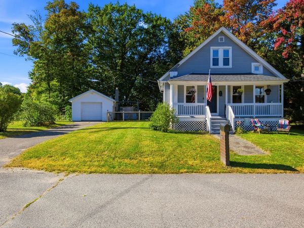 56 Lavalle Ave, Chicopee, MA 01020