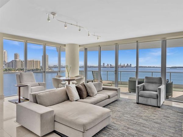 1331 Brickell Bay Dr, Unit 901, Miami, FL 33131