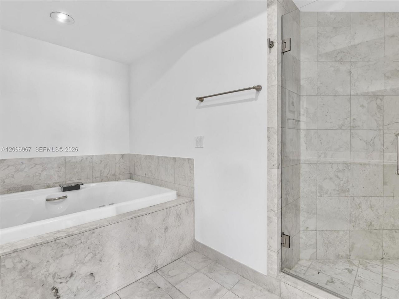 1331 Brickell Bay Dr , Unit 901, Miami, FL 33131 Photo