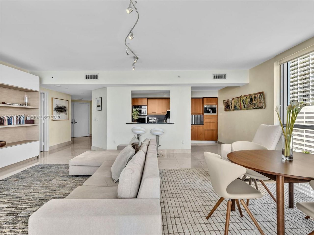 1331 Brickell Bay Dr , Unit 901, Miami, FL 33131 Photo