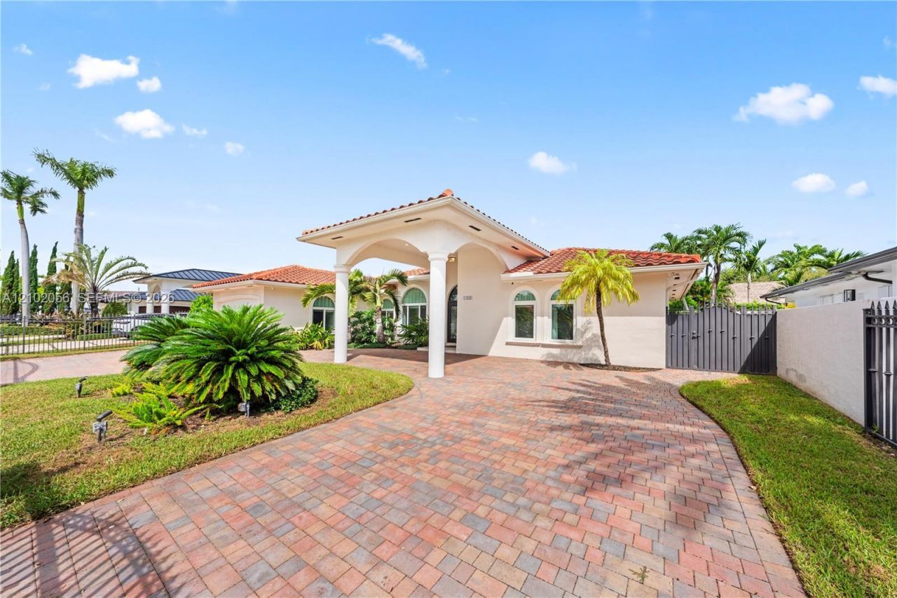 14341 SW 22nd St , Miami, FL 33175 Photo