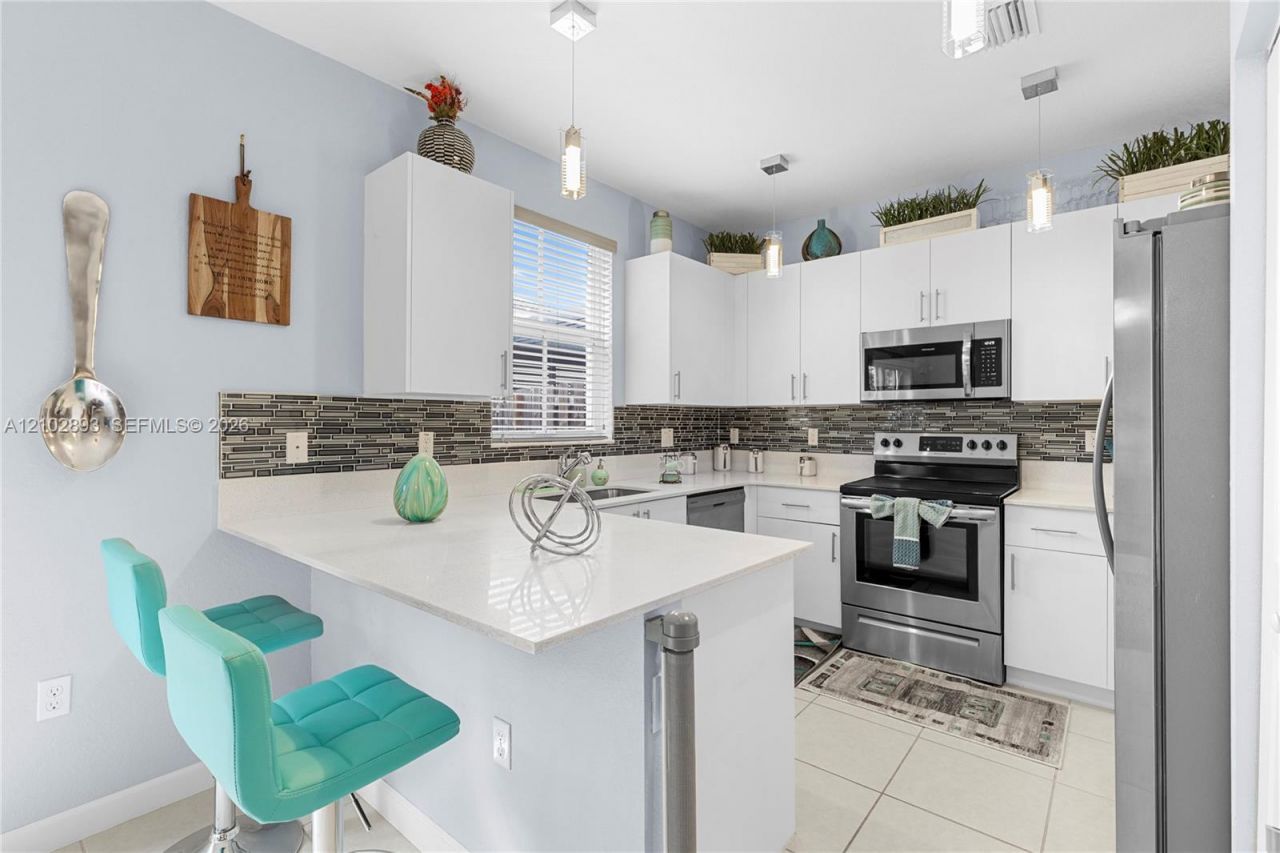 11924 NW 47th Mnr, Coral Springs, FL 33076 Photo