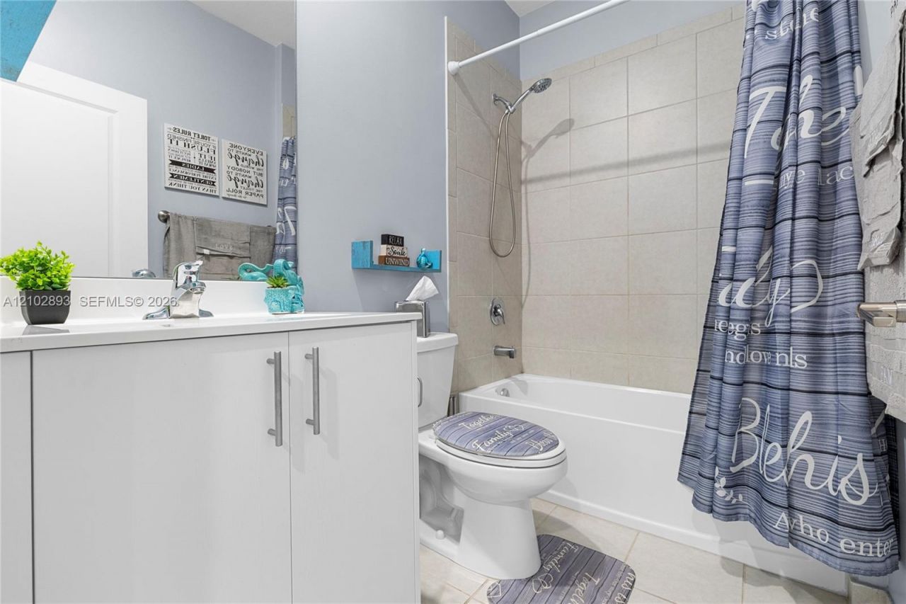 11924 NW 47th Mnr, Coral Springs, FL 33076 Photo