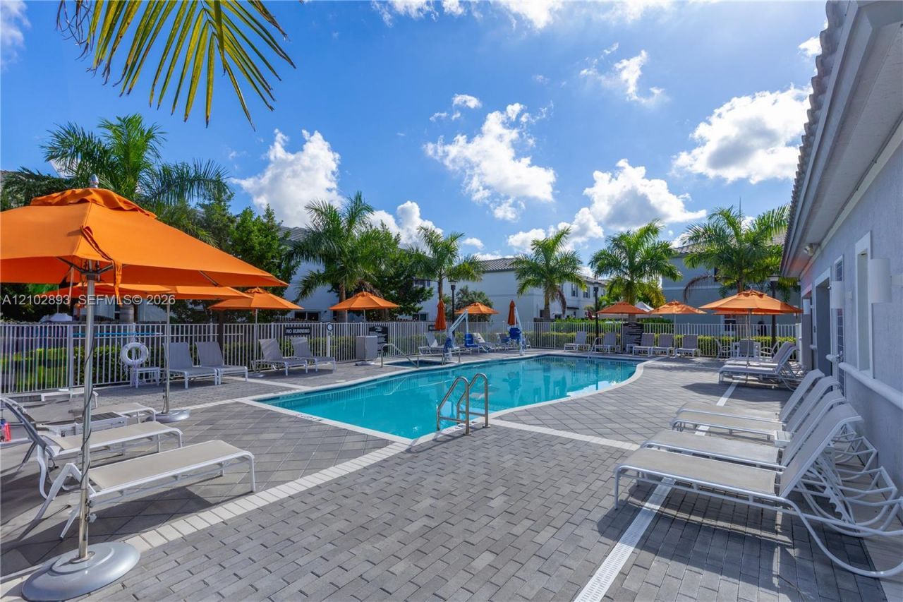 11924 NW 47th Mnr, Coral Springs, FL 33076 Photo