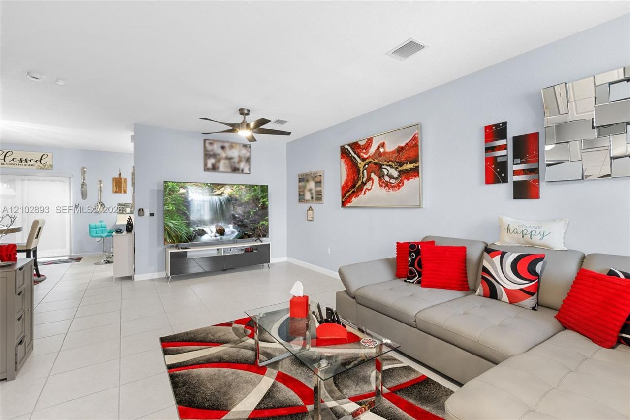 11924 NW 47th Mnr, Coral Springs, FL 33076 Photo