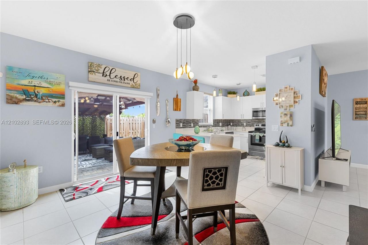 11924 NW 47th Mnr, Coral Springs, FL 33076 Photo