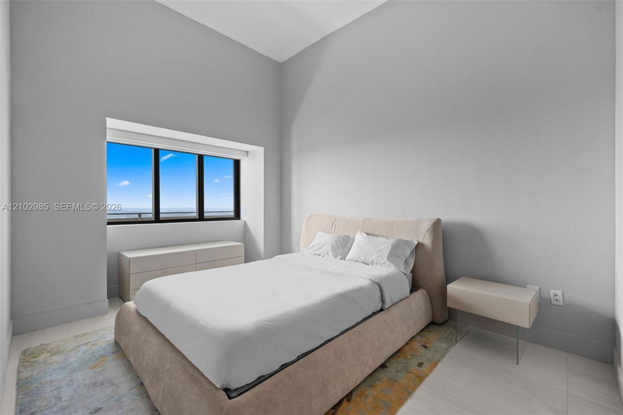 480 NE 31st St , Unit PH5002, Miami, FL 33137 Photo