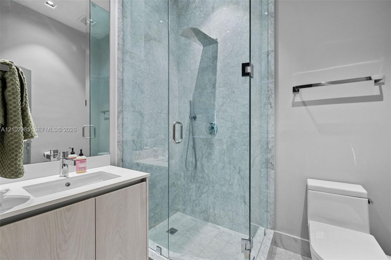 480 NE 31st St , Unit PH5002, Miami, FL 33137 Photo