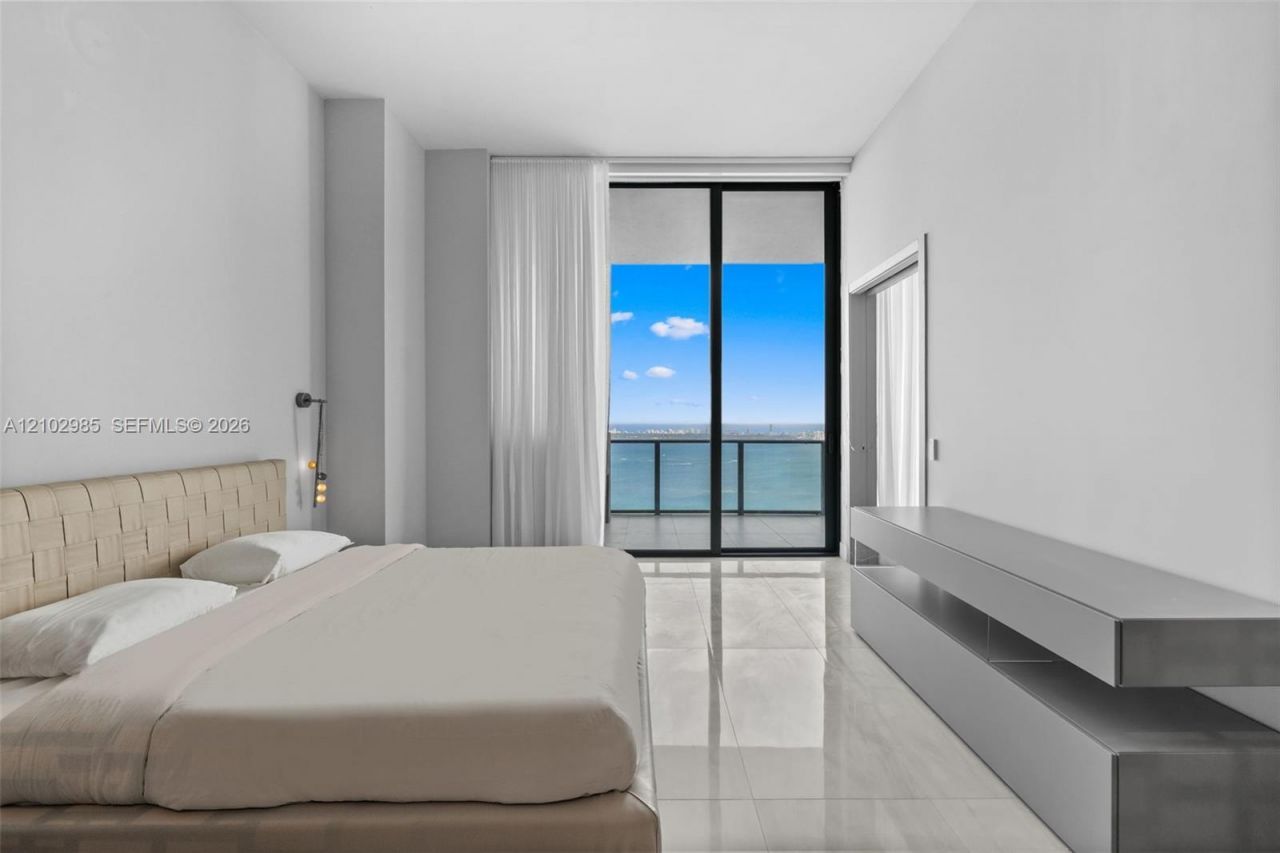 480 NE 31st St , Unit PH5002, Miami, FL 33137 Photo