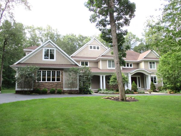 3099 Pickford Drive SE, Ada, MI 49301