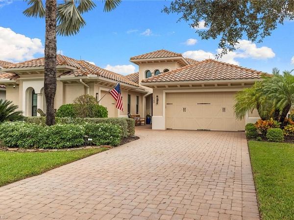 12388 Wisteria DR , NAPLES, FL 34120