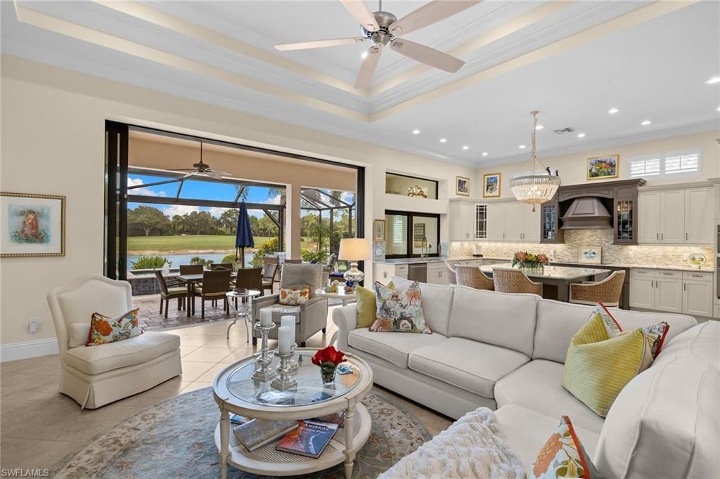 12388 Wisteria Dr, Naples, FL 34120 Photo