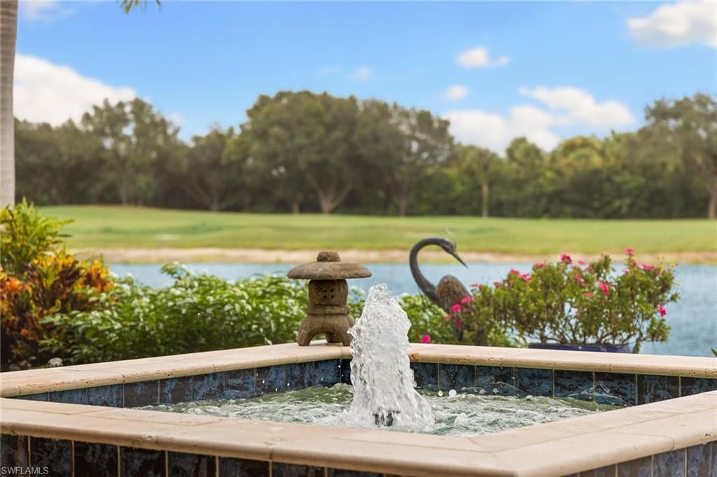 12388 Wisteria Dr, Naples, FL 34120 Photo