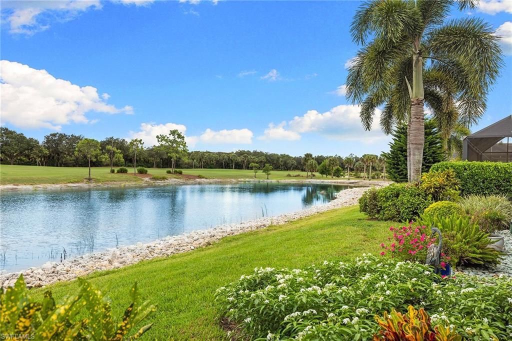 12388 Wisteria Dr, Naples, FL 34120 Photo