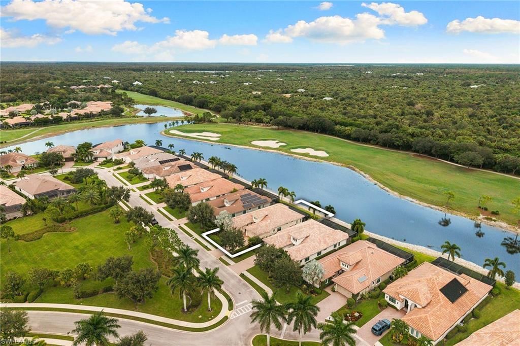 12388 Wisteria Dr, Naples, FL 34120 Photo