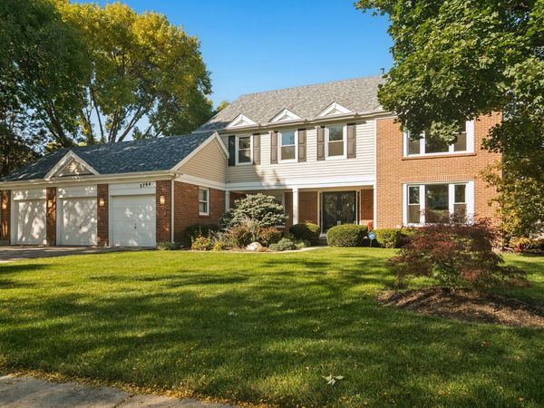 2794 Whispering Oaks Drive , Buffalo Grove, IL 60089