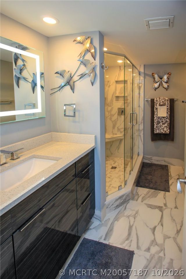 4680 NE Sandpebble Trace , Unit 302, Stuart, FL 34996 Photo