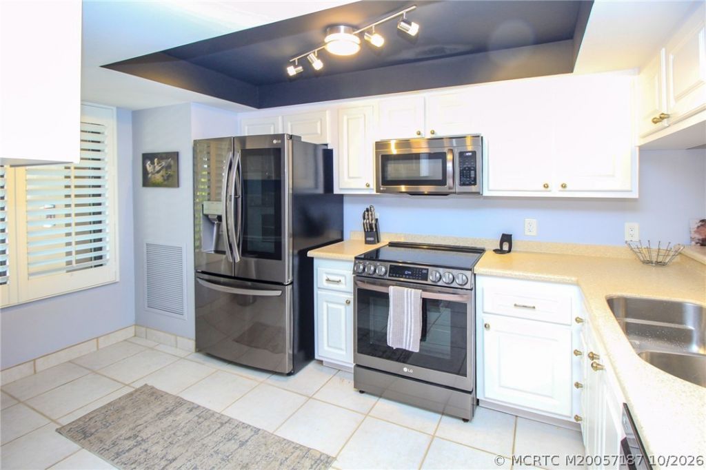 4680 NE Sandpebble Trace , Unit 302, Stuart, FL 34996 Photo