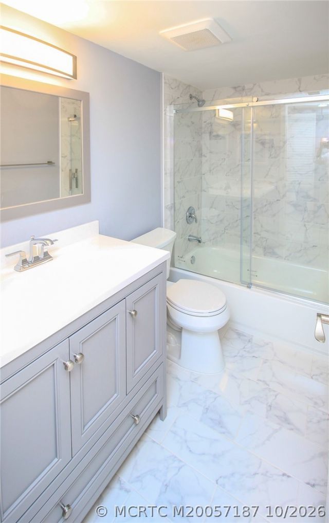 4680 NE Sandpebble Trace , Unit 302, Stuart, FL 34996 Photo