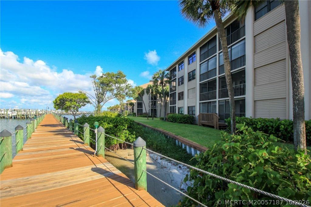 4680 NE Sandpebble Trace , Unit 302, Stuart, FL 34996 Photo