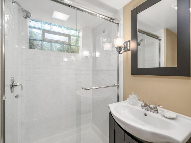 1805 Northwest Boulevard, Columbus, OH 43212 Photo 27