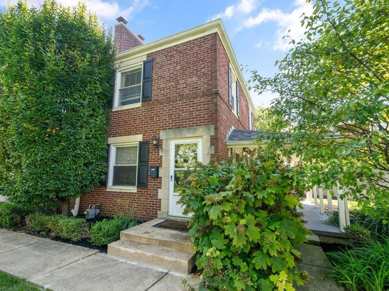 1805 Northwest Boulevard, Columbus, OH 43212 Photo 3