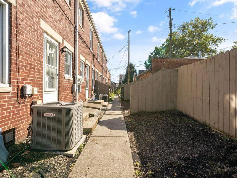 1805 Northwest Boulevard, Columbus, OH 43212 Photo 33