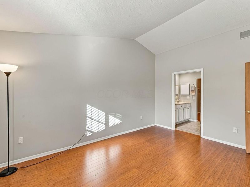 2045 Dry Creek Place , Grove City, OH 43123 Photo 14
