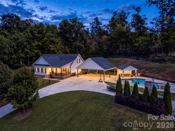 194 Lyles Pond Road , Rutherfordton, NC 28139
