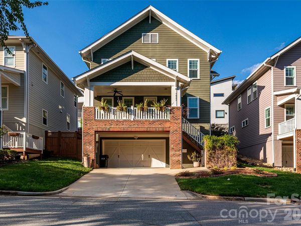 1927 Hamorton Place , Charlotte, NC 28205